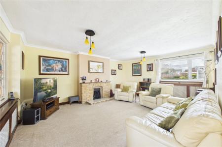 3 bedroom Terraced bungalow for sale in Thames Court, Basingstoke