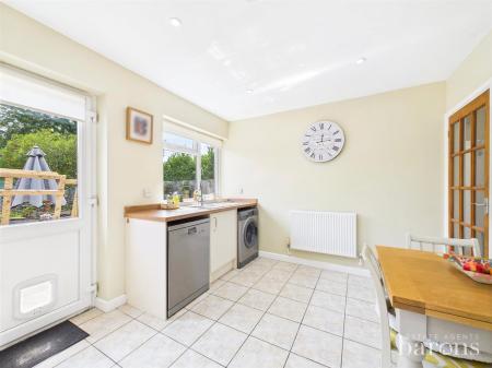 2 bedroom Semi-detached bungalow for sale in Hackwood Lane, Cliddesden