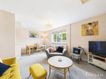 2 bedroom Semi-detached bungalow for sale in Hackwood Lane, Cliddesden
