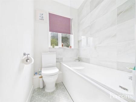 2 bedroom Semi-detached bungalow for sale in Hackwood Lane, Cliddesden