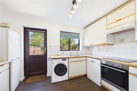 2 bedroom Terraced House for sale in Smiths Mead, North Waltham
