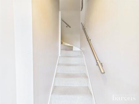 1 bedroom Maisonette for sale in Millard Close, Basingstoke