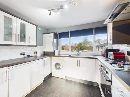 1 bedroom Maisonette for sale in Millard Close, Basingstoke
