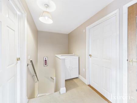 1 bedroom Maisonette for sale in Millard Close, Basingstoke