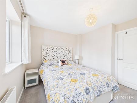 2 bedroom End of terrace house for sale in Mill Mead, Overton