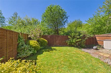 3 bedroom Detached house for sale in Chatsworth Green, Hatch Warren