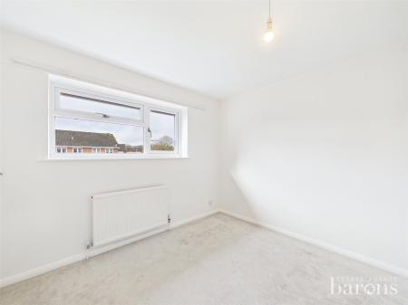 3 bedroom Semi-detached house for sale in Larkfield, Chineham