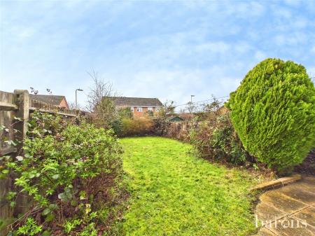 3 bedroom Semi-detached house for sale in Larkfield, Chineham