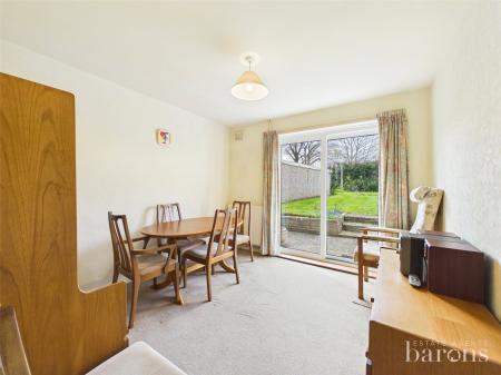 3 bedroom Semi-detached house for sale in Maple Crescent, Basingstoke