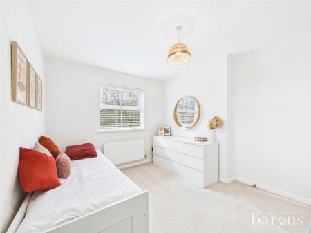 2 bedroom Flat for sale in Oceana Crescent, Beggarwood