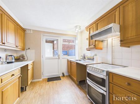 3 bedroom Terraced House for sale in Paddock Road, Basingstoke