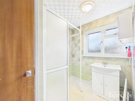 3 bedroom Terraced House for sale in Paddock Road, Basingstoke