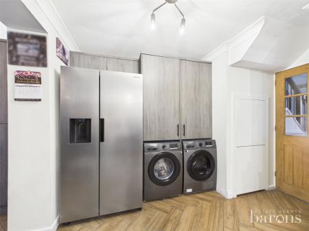 3 bedroom Terraced House for sale in Elizabeth Road, Basingstoke