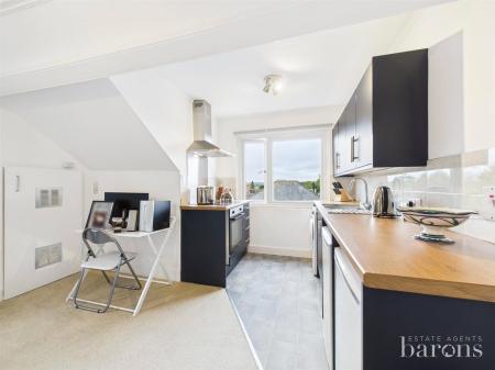 1 bedroom Flat for sale in Cromwell Road, Basingstoke
