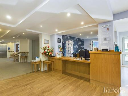 1 bedroom Flat for sale in New Road, Basingstoke