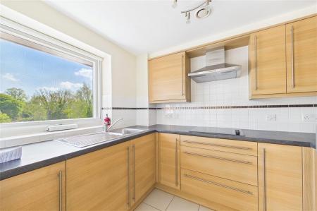 1 bedroom Flat for sale in New Road, Basingstoke