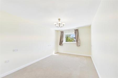 1 bedroom Flat for sale in New Road, Basingstoke