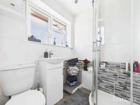3 bedroom Terraced House for sale in Fabian Close, Basingstoke