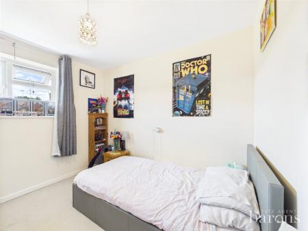 3 bedroom Terraced House for sale in Fabian Close, Basingstoke
