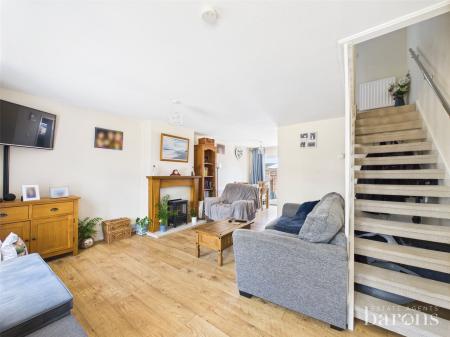 3 bedroom Terraced House for sale in Fabian Close, Basingstoke