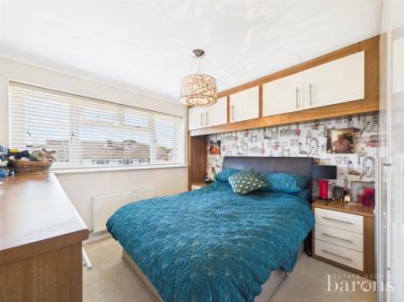 4 bedroom Semi-detached house for sale in Loggon Road, Basingstoke