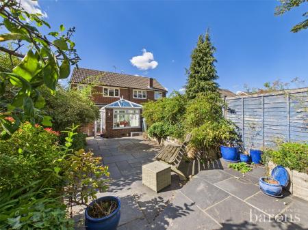 4 bedroom Semi-detached house for sale in Loggon Road, Basingstoke