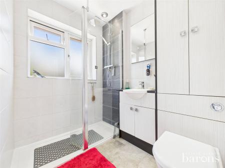 4 bedroom Semi-detached house for sale in Loggon Road, Basingstoke