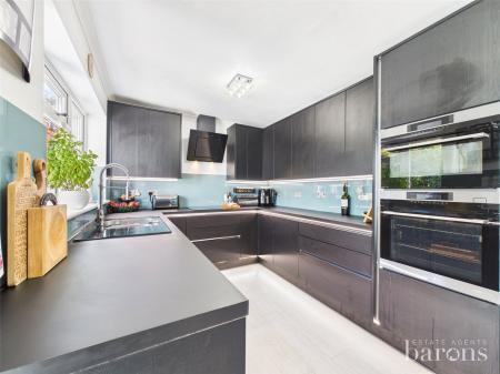 4 bedroom Semi-detached house for sale in Loggon Road, Basingstoke