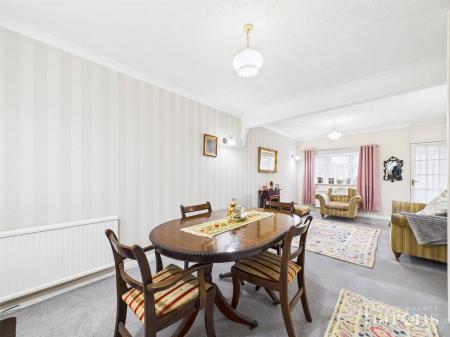 2 bedroom Terraced House for sale in Coronation Road, Basingstoke