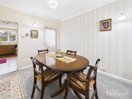 2 bedroom Terraced House for sale in Coronation Road, Basingstoke