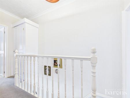 2 bedroom Terraced House for sale in Coronation Road, Basingstoke