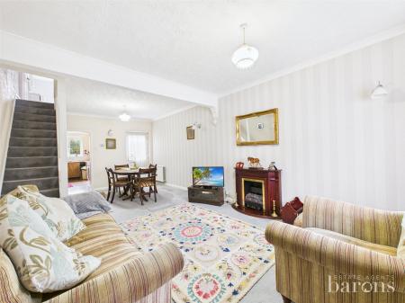 2 bedroom Terraced House for sale in Coronation Road, Basingstoke