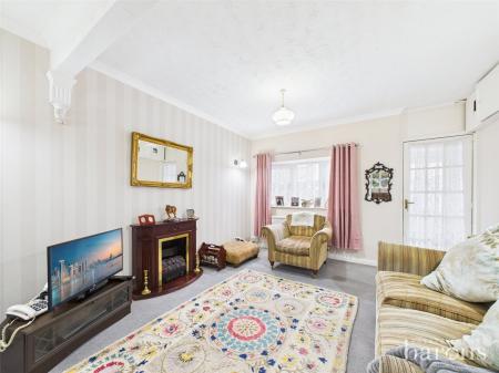 2 bedroom Terraced House for sale in Coronation Road, Basingstoke