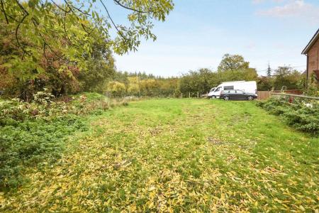 0 bedroom Land (Residential) for sale in Wildmoor Lane, Sherfield-on-Loddon