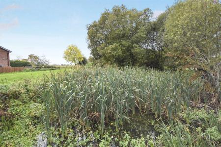 0 bedroom Land (Residential) for sale in Wildmoor Lane, Sherfield-on-Loddon