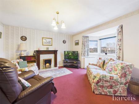 2 bedroom Flat for sale in Westdeane Court, Basingstoke