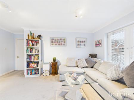 2 bedroom Flat for sale in Norn Hill, Basingstoke