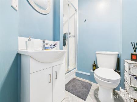 2 bedroom Flat for sale in Norn Hill, Basingstoke