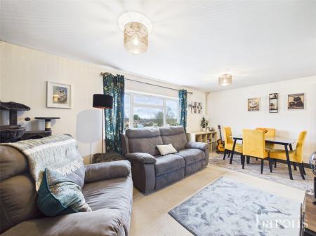 3 bedroom Maisonette for sale in Claythorpe Road, Basingstoke