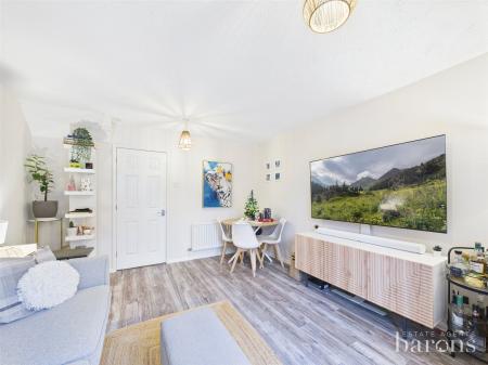 2 bedroom Terraced House for sale in Arlott Drive, Basingstoke