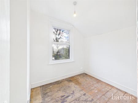 3 bedroom Terraced House for sale in Sarum Hill, Basingstoke