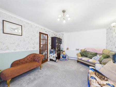 4 bedroom House for sale in Shakespeare Road, Basingstoke
