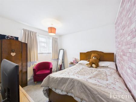 4 bedroom House for sale in Shakespeare Road, Basingstoke