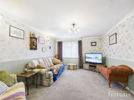 4 bedroom House for sale in Shakespeare Road, Basingstoke