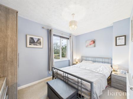 2 bedroom Terraced House for sale in Heathfield, Basingstoke