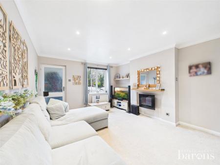 2 bedroom Terraced House for sale in Heathfield, Basingstoke