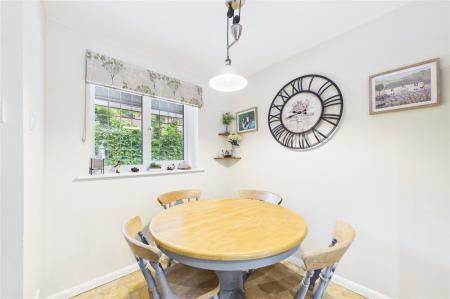 3 bedroom Detached house for sale in Minden Close, Chineham