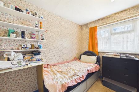 4 bedroom Terraced House for sale in St. Michaels Road, Basingstoke
