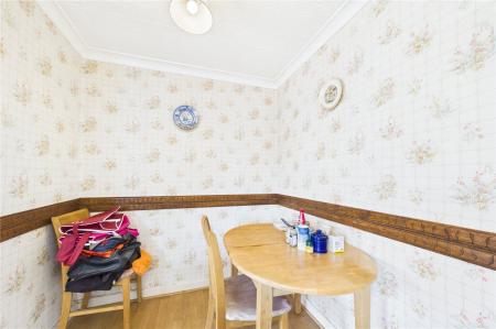 4 bedroom Terraced House for sale in St. Michaels Road, Basingstoke