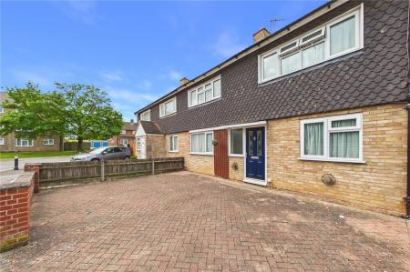 4 bedroom Terraced House for sale in St. Michaels Road, Basingstoke